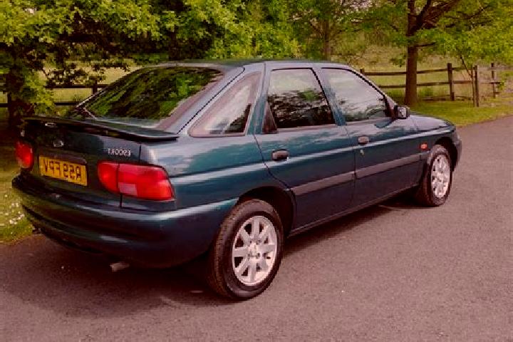 escort Cesinovo