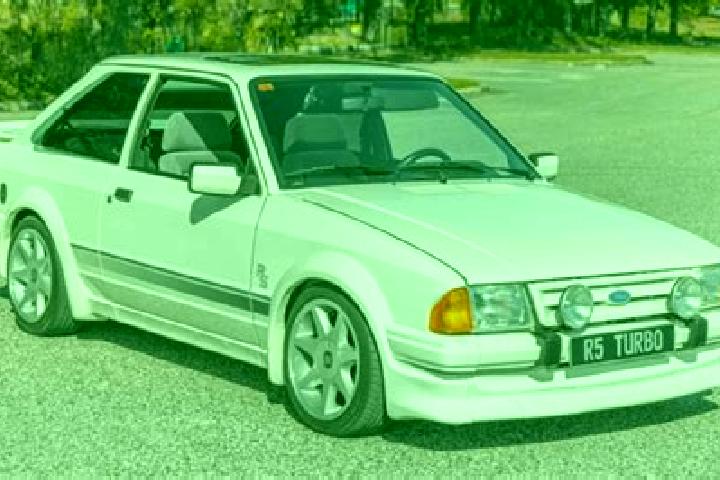 escort Chakai