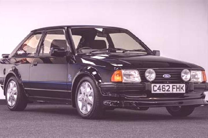 escort Chalford
