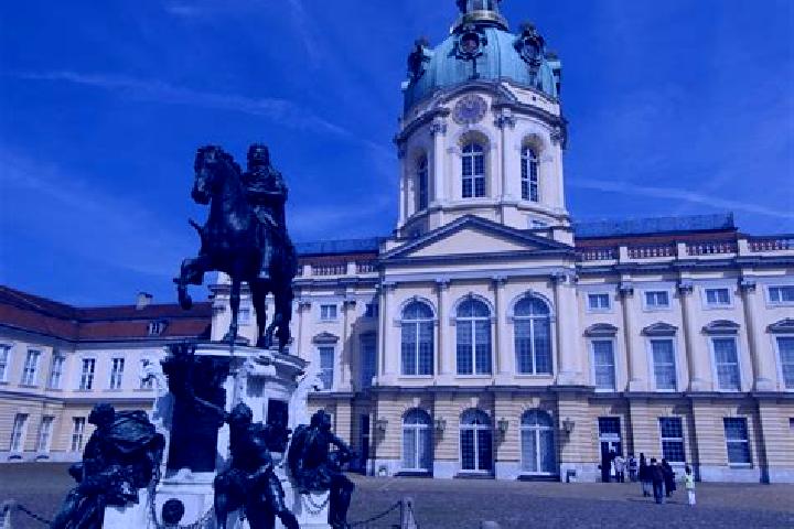 escort Charlottenburg