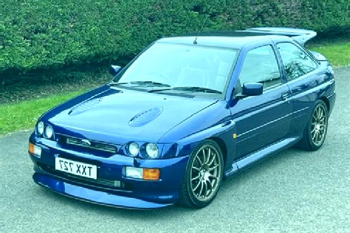 escort Charmouth