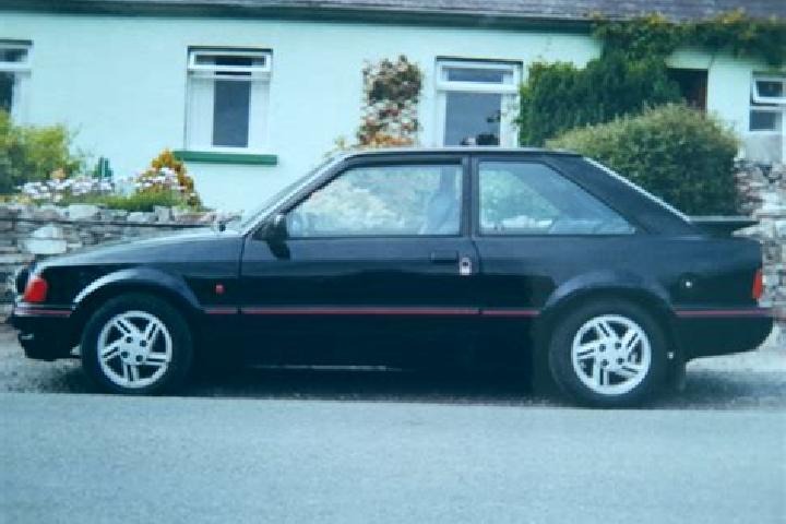 escort Chearsley