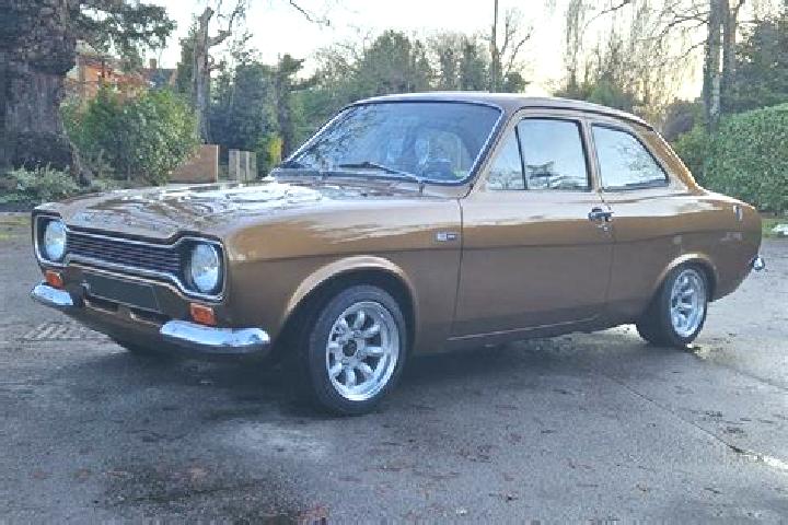 escort Chelsfield