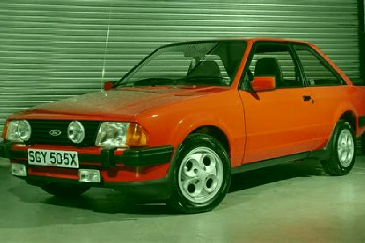 escort Chenerailles