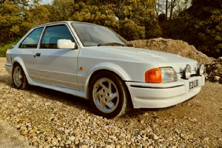 escort Cheval-Blanc