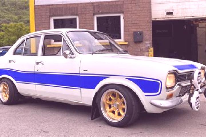 escort Chevrieres