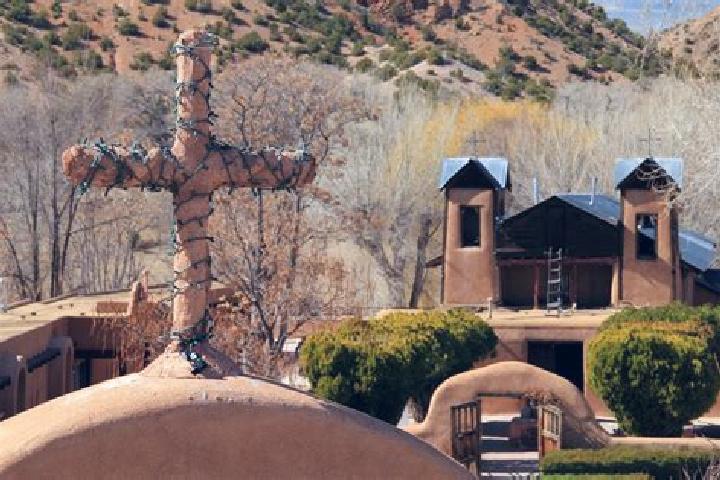 escort Chimayo