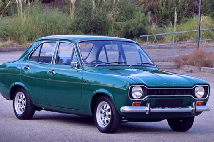 escort Chiswell Green