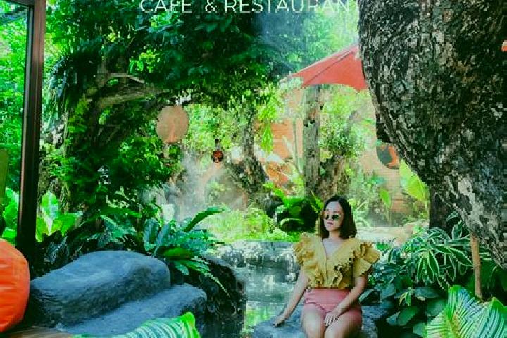 escort Chuen Chom