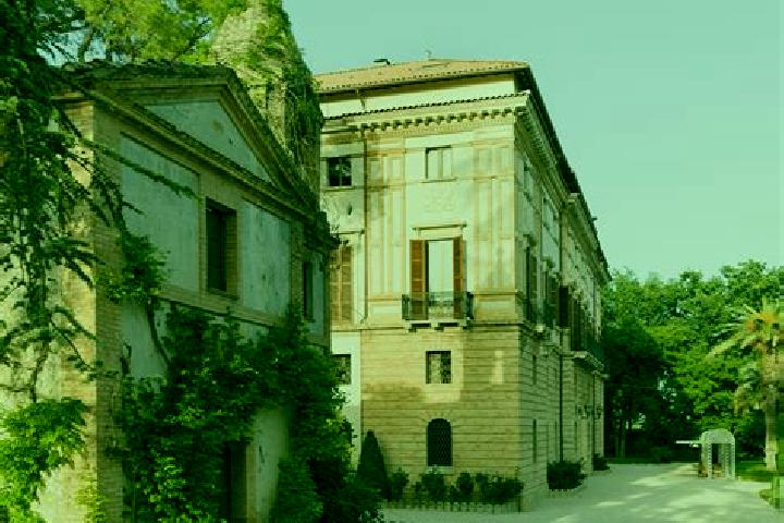 escort Civitella Casanova