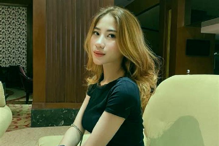 escort Clarissa