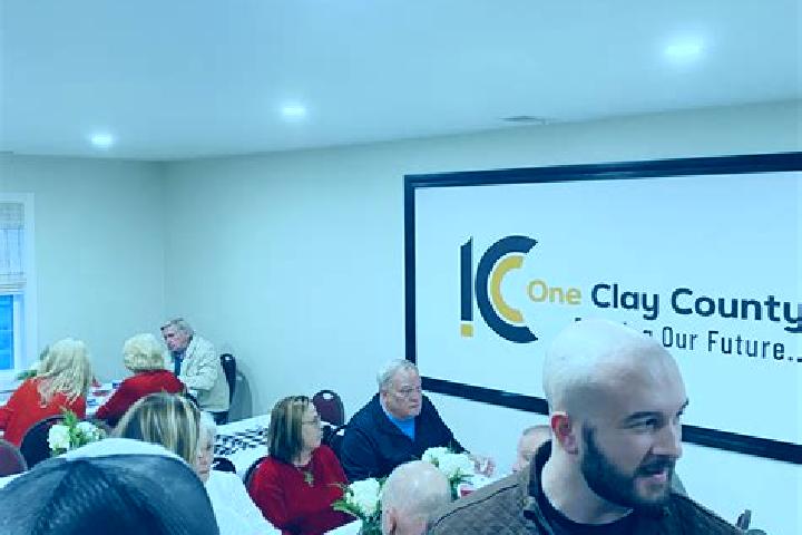 escort Clay Center