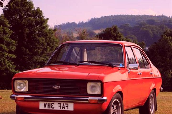 escort Cleona