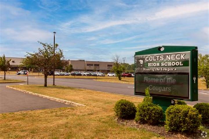 escort Colts Neck