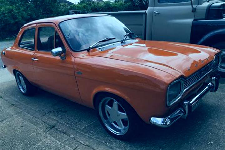 escort Comallo