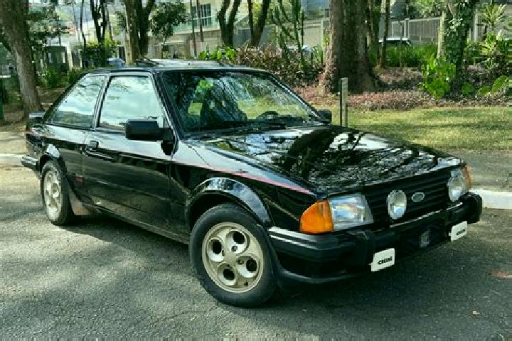escort Comlausa