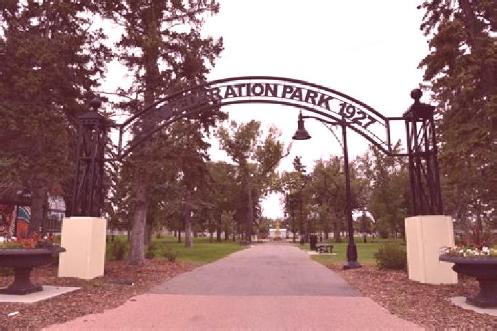 escort Confederation Park