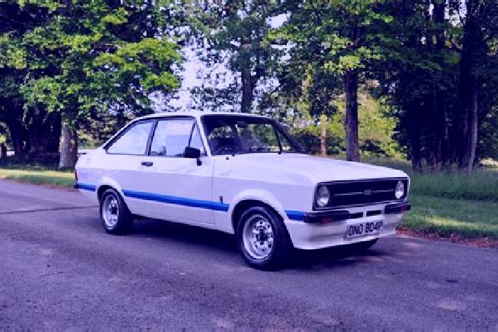 escort Contumil
