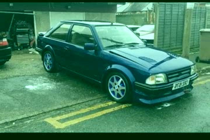 escort Coronon