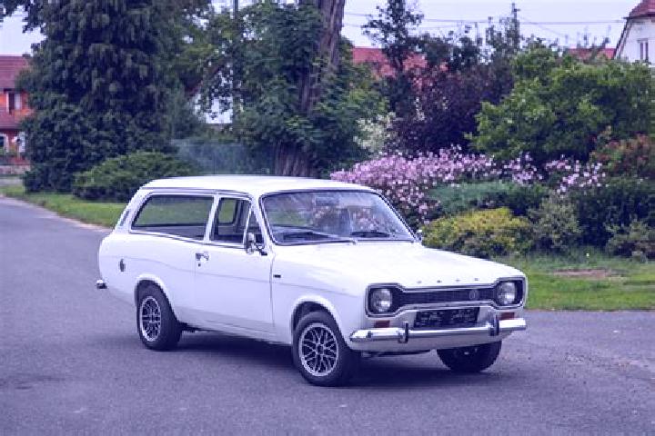 escort Cortanovci