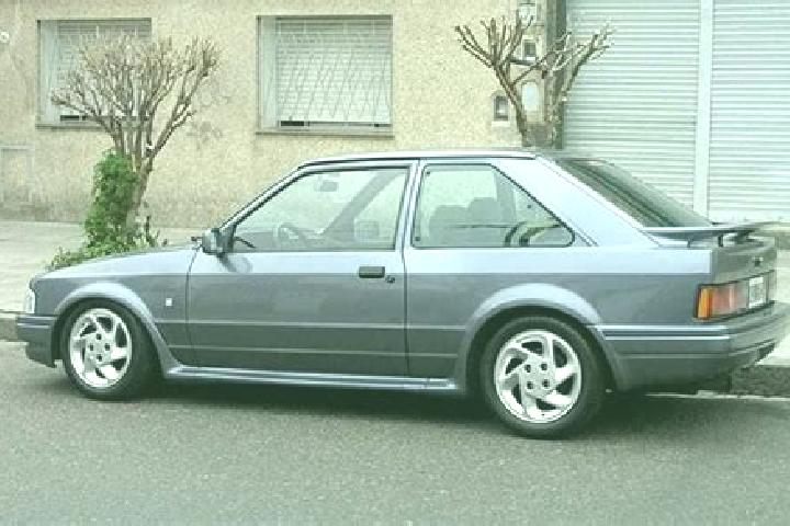 escort Coucouron