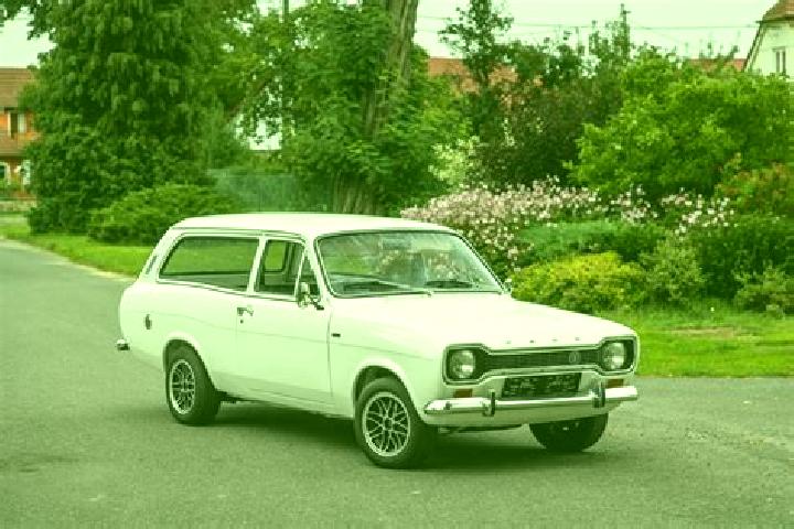 escort Courtemaiche