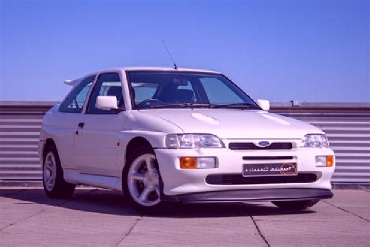escort Coutras