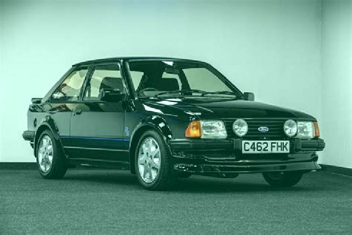 escort Cowfold