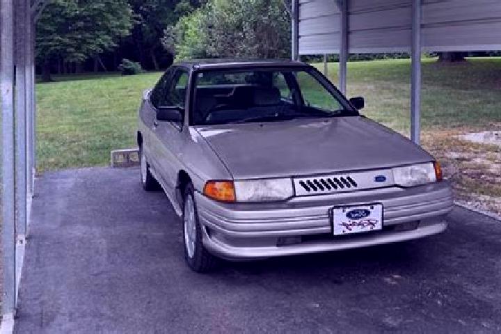 escort Cravans