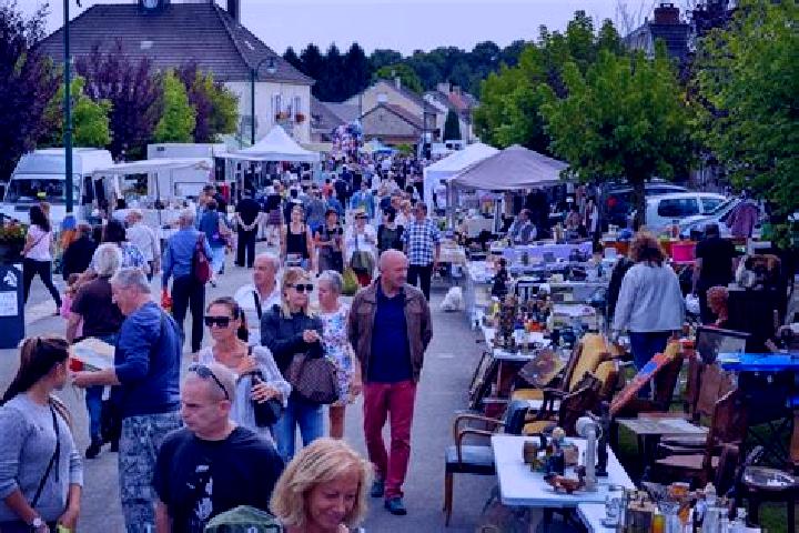 escort Crecy-en-Ponthieu