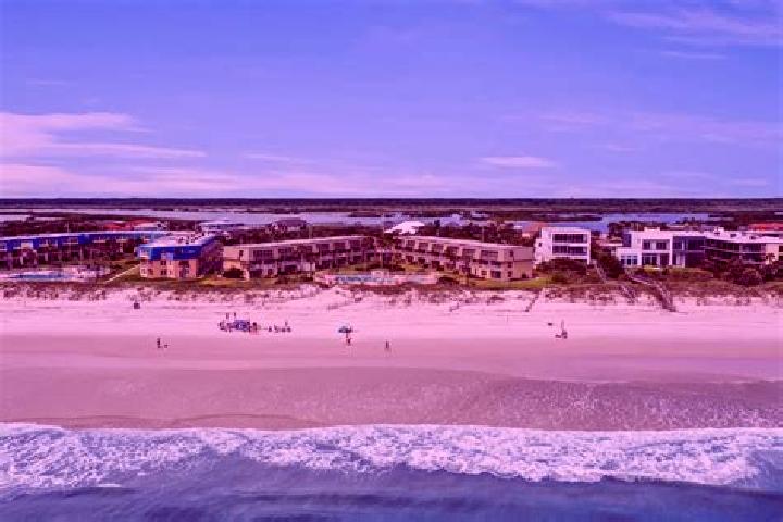 escort Crescent Beach