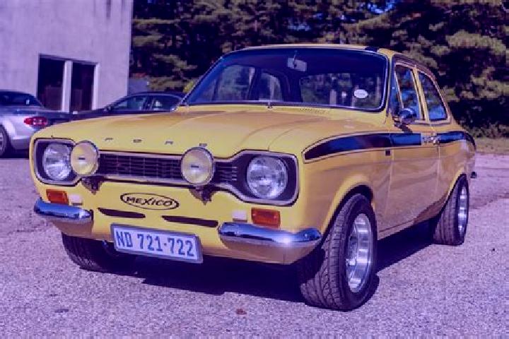 escort Crosmieres