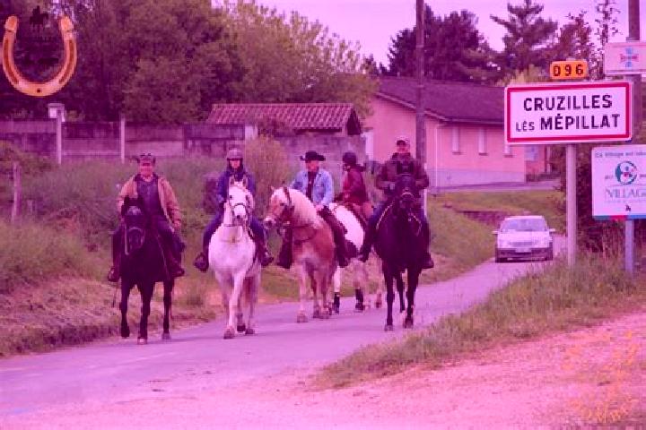 escort Cruzilles-les-Mepillat