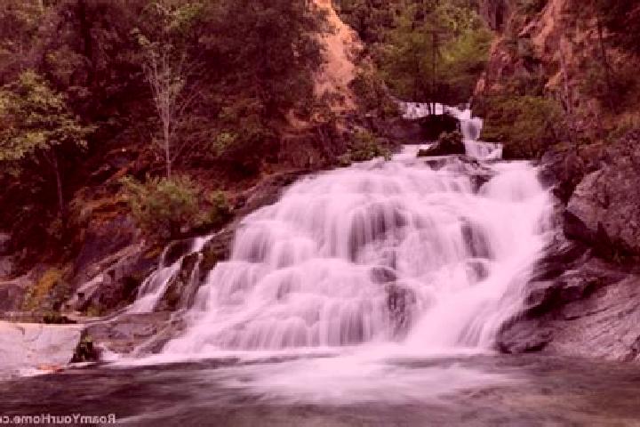escort Crystal Falls