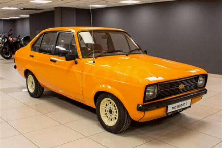 escort Ct 0009