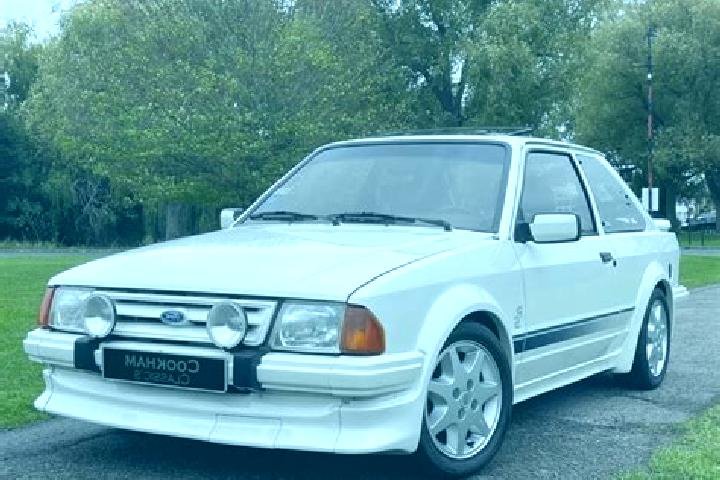 escort Ct 0024