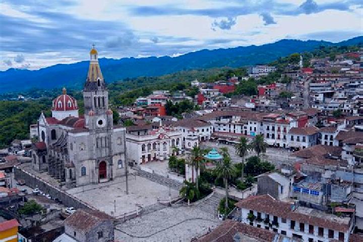 escort Cuetzalan