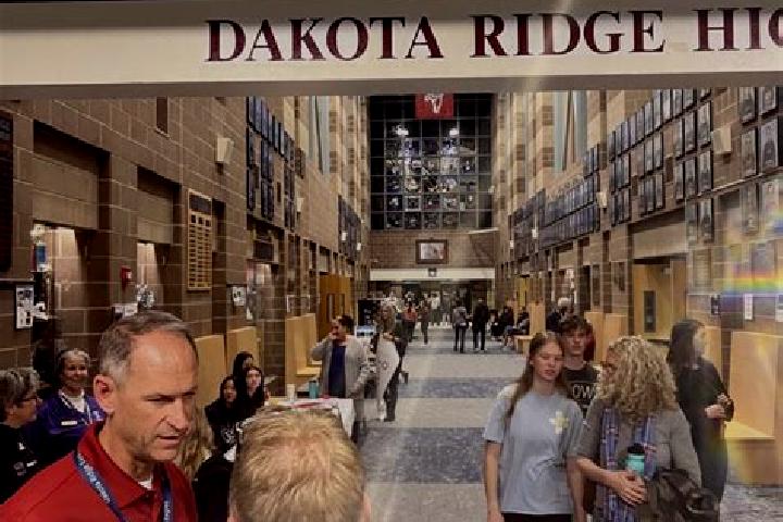 escort Dakota Ridge
