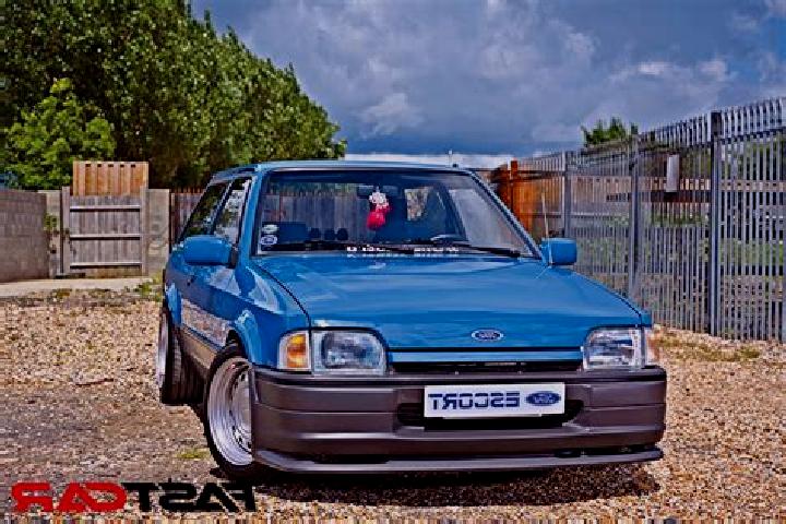 escort Dalzell
