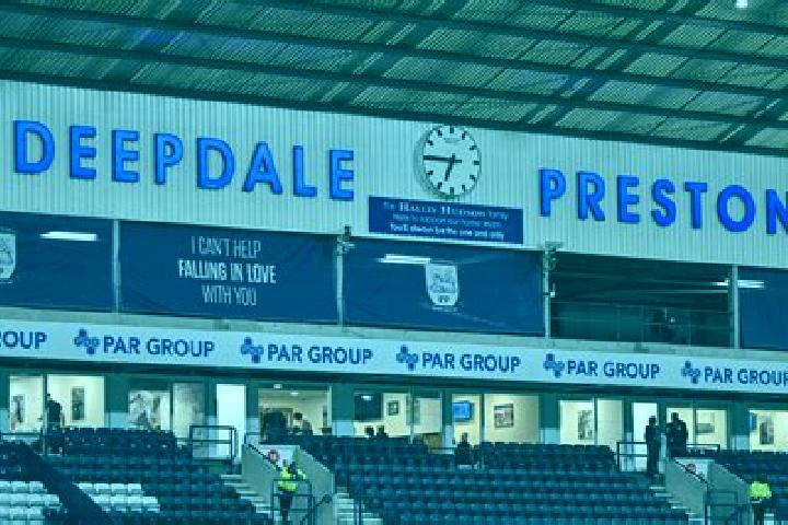 escort Deepdale