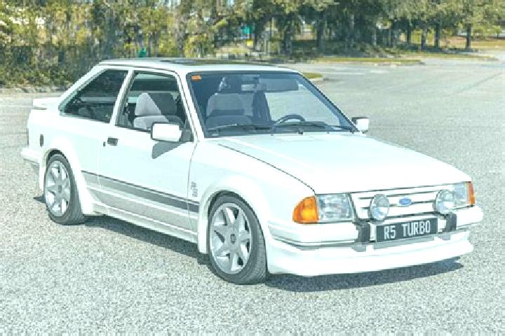escort Deighton