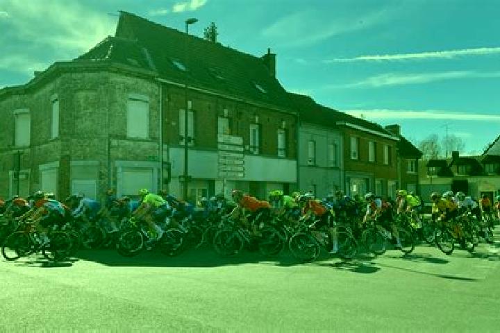 escort Denain