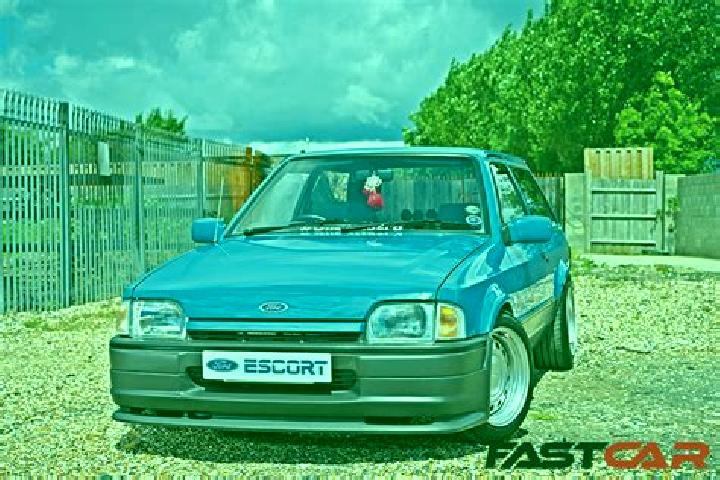 escort Derhachi