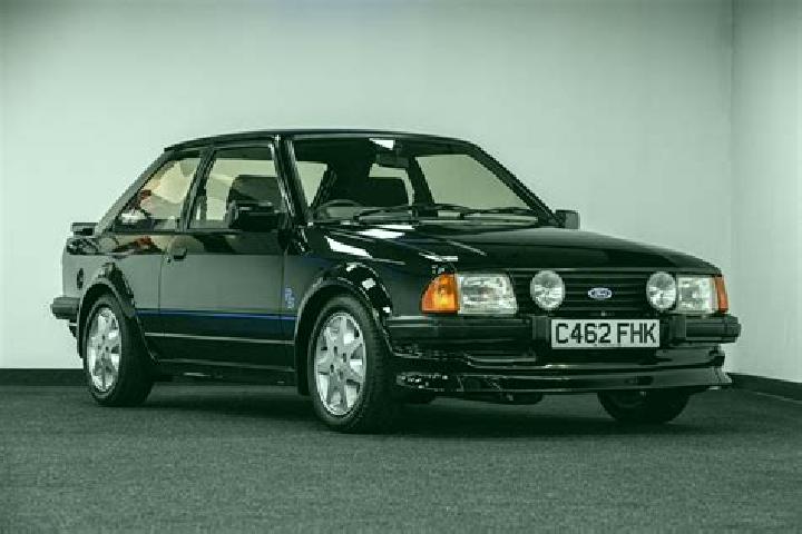 escort Derovere
