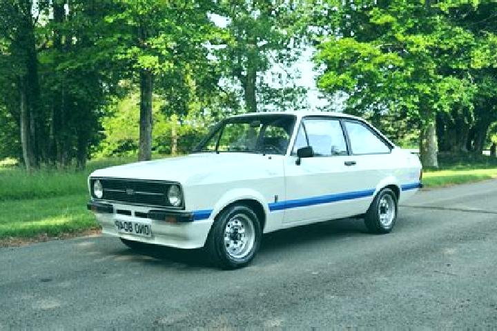 escort Dillingham