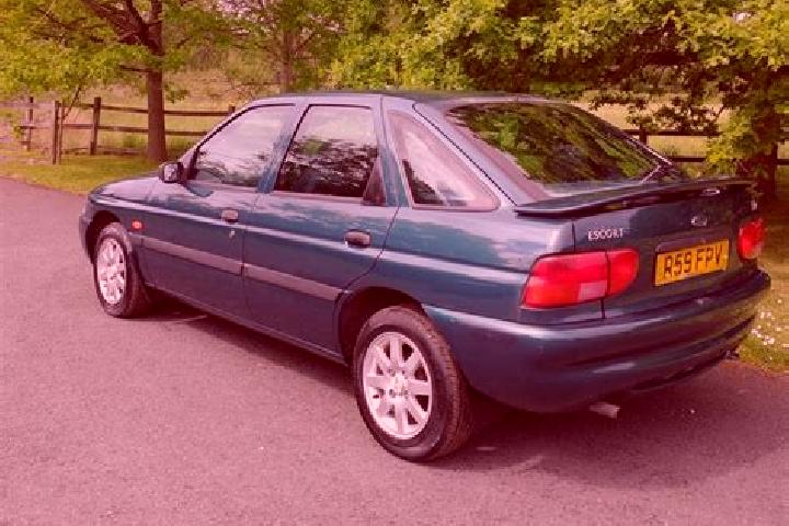 escort Dobarce