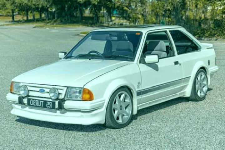 escort Dobricel