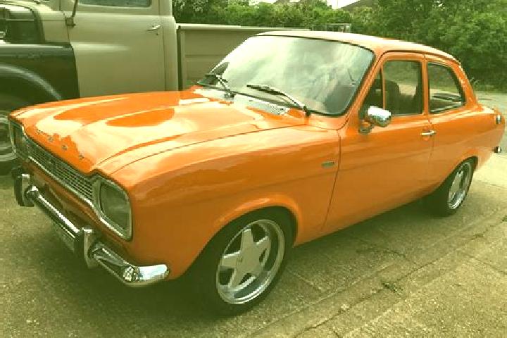 escort Dommartin