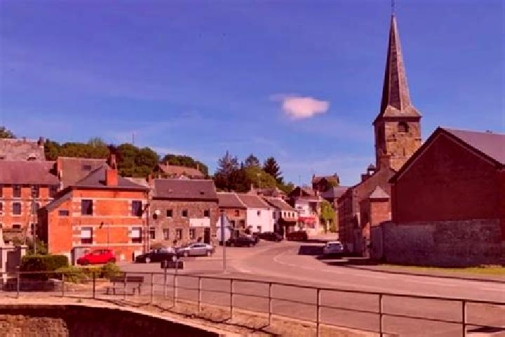 escort Dompierre-sur-Helpe