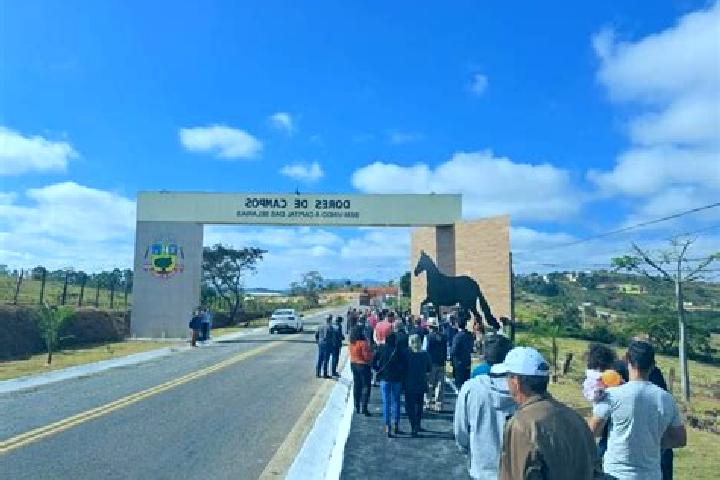 escort Dores de Campos